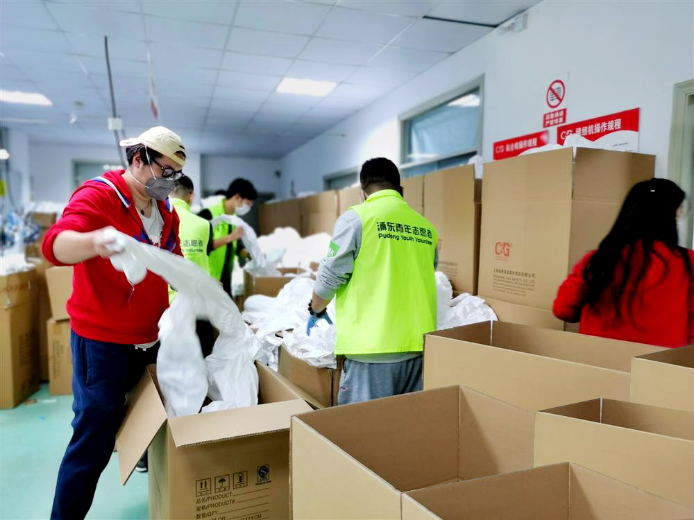 綠馬甲&ldquo;浦東青年志愿者&rdquo;，的一次晚班志愿服務(wù)